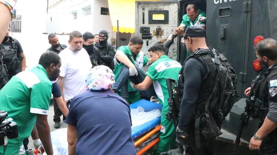 Castro agiu como franco-atirador, mas com tropa e moradores como alvos Carla Jimenez