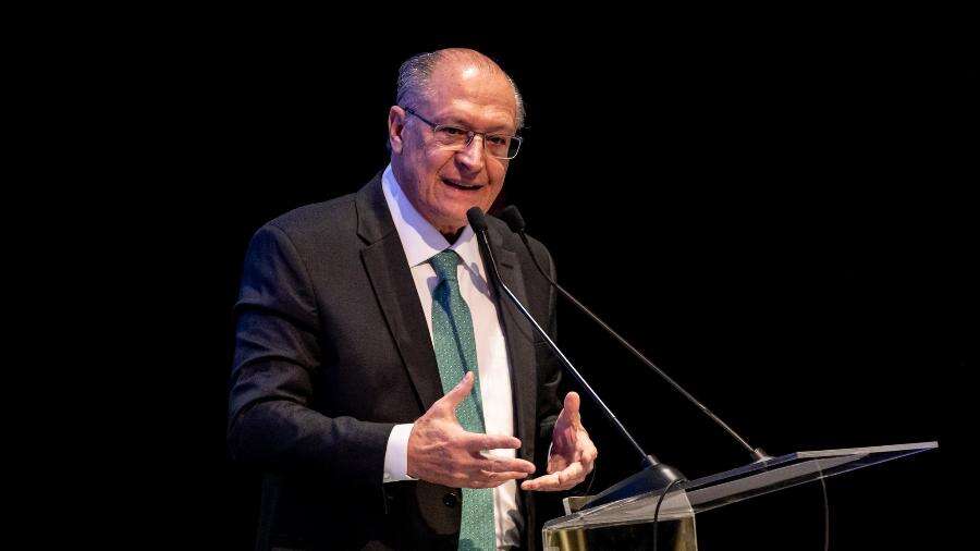 Alckmin nega guerra tributária com EUA e pede 'cautela e diálogo'