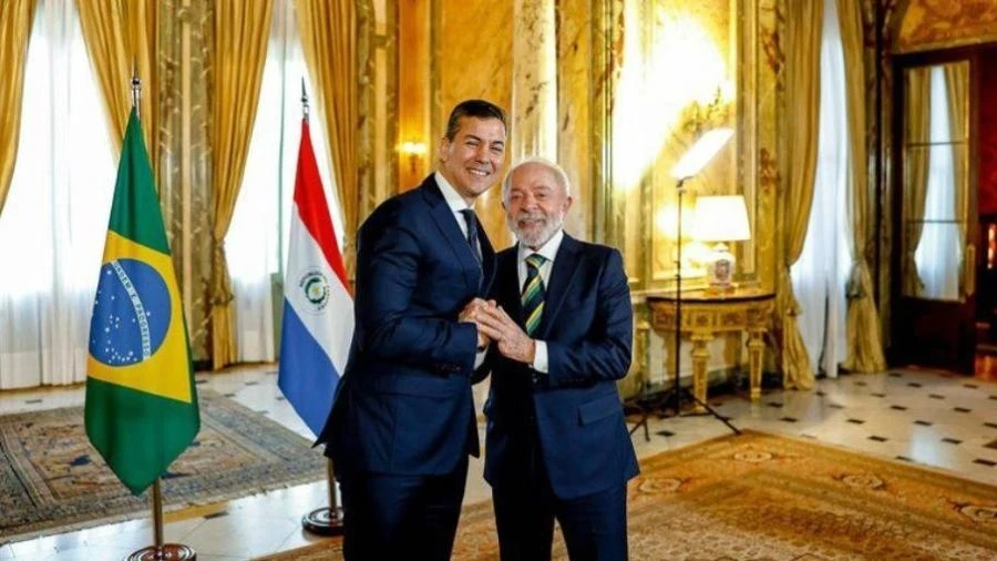No Mercosul, presidente do Paraguai questiona Lula por ação hacker da Abin