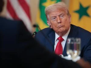Dólar mais fraco, porém mantendo hegemonia, é o combo inviável de Trump José Paulo Kupfer