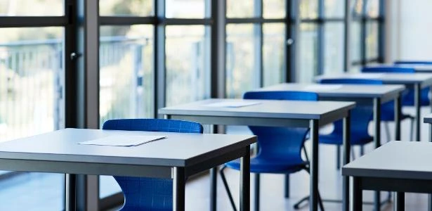 Contra evasão, faculdades privadas apostam em reforço e crédito próprio