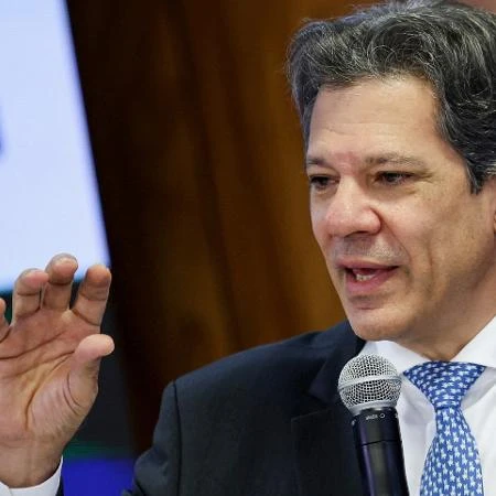 Situação fiscal do Brasil é insustentável e vai se agravar, diz economista