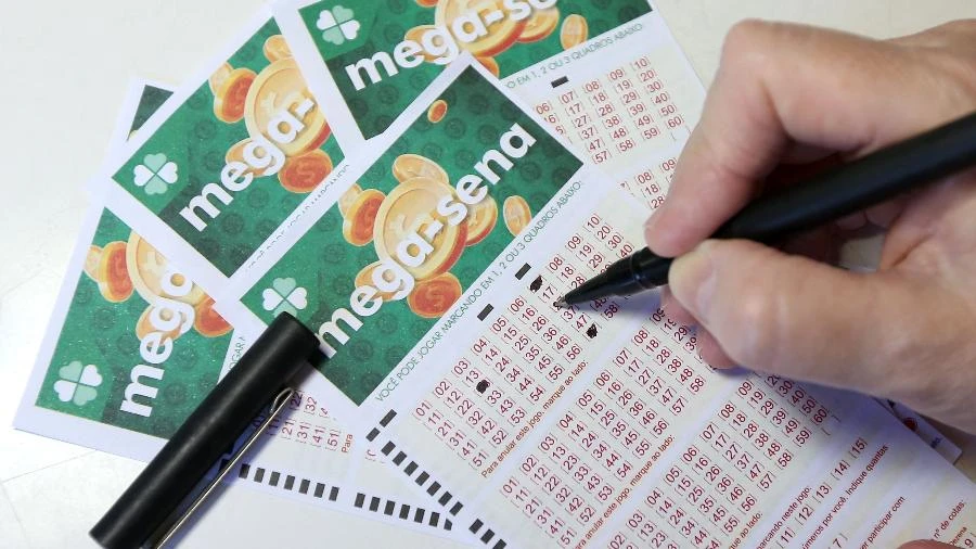 Mega-Sena: quanto R$ 55 milhões rendem todo mês na poupança e no Tesouro