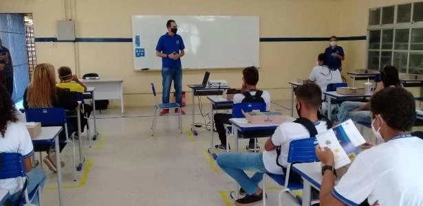 Tribunal de Justiça de MG suspende volta às aulas presenciais no estado