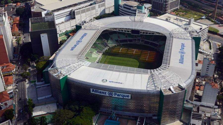 Igreja corta preço de ingresso para Ano-Novo no Allianz; vip custa R$ 3.500