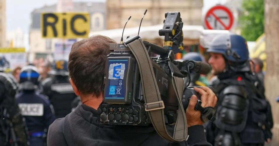 ONU aponta novas ameaças a jornalistas em nova resolução e cobra ação de governos e Big Techs
