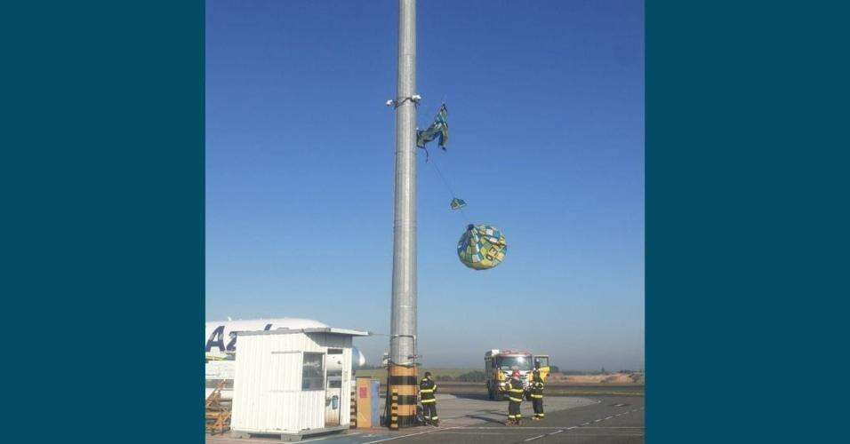 Balão cai em pátio de aeronaves no Aeroporto de Viracopos