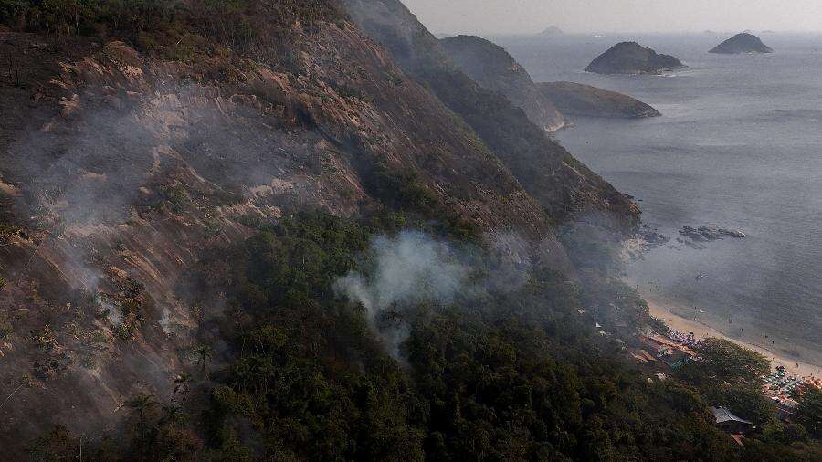 Governo do Rio de Janeiro fecha parques estaduais devido a incêndios