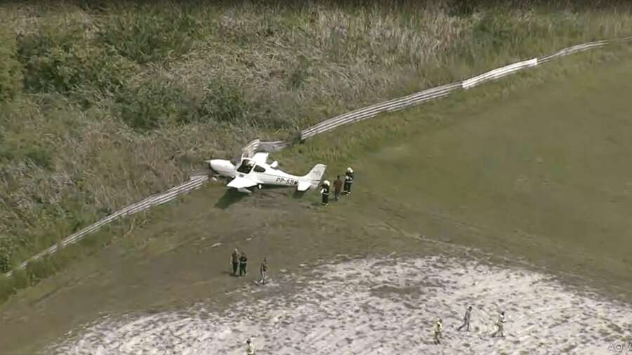 Aeroporto é fechado após monomotor fazer pouso forçado em Jacarepaguá