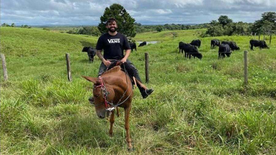 Prefeito é acusado de comprar votos no Ceará com 'agrado' e 'empreguinho'