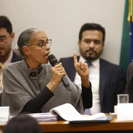 Carla Araújo: Marina Silva mostra que não abaixará a cabeça e não tem medo