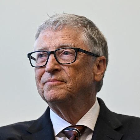 Bill Gates diz que IA irá suprir escassez de médicos e professores