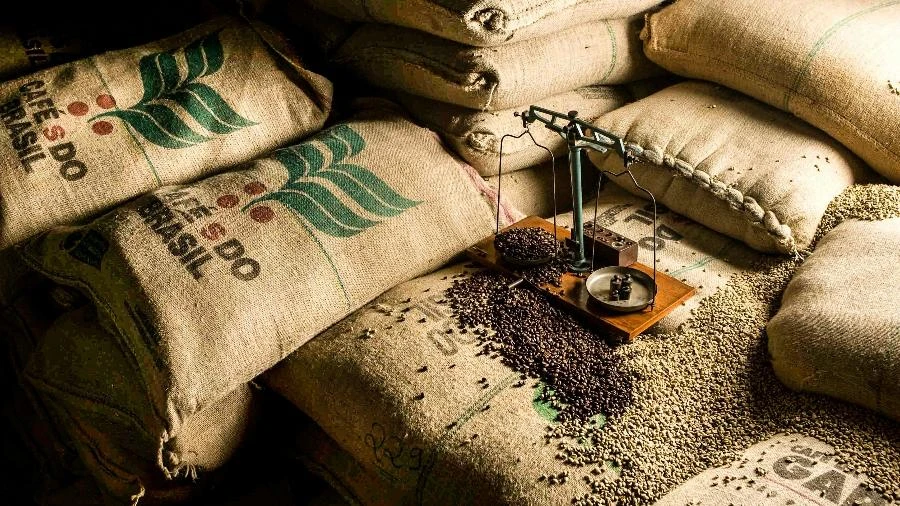 Com temor de alta do café e suco de laranja, empresas dos EUA se mobilizam Jamil Chade