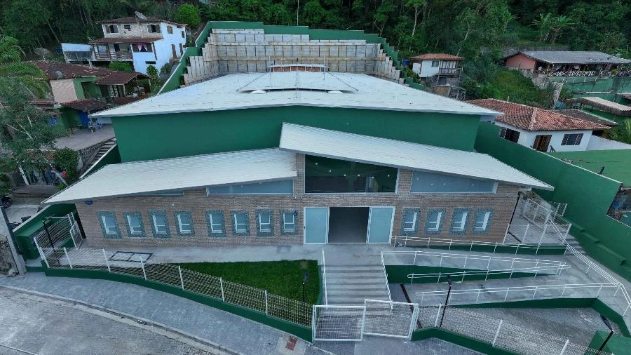 Aula com mitologia gera demissão de professor em SP: 'Fui acuado e exposto'