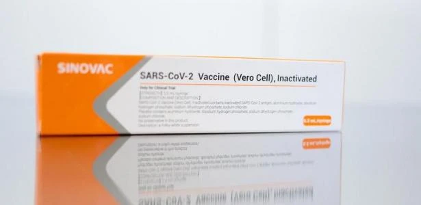 Consórcio que reúne Estados do Nordeste pede volta de testes da CoronaVac