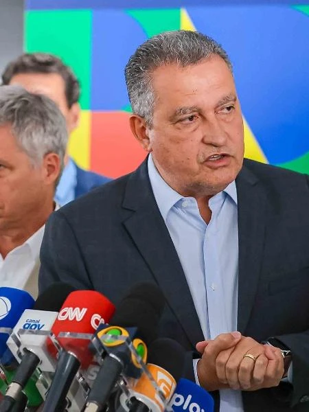 Rui: Governo vai 'propor alternativas' à lei contra licenciamento ambiental