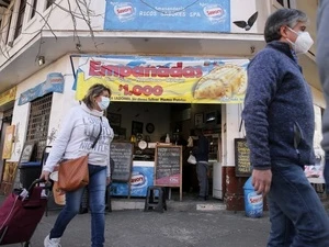 Governo do Chile decreta quarentena total em Santiago por aumento de casos