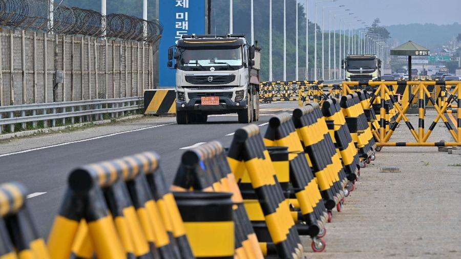 Desertor é preso ao tentar retornar à Coreia do Norte em ônibus roubado