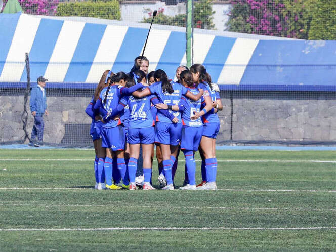 Multan y advierten a Cruz Azul Femenil Sub-19 por cánticos