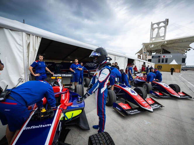 Difícil debut de los mexicanos Noel León y Santiago Ramos en la antesala de la F1