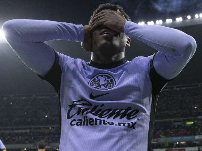 América alarga hegemonía ante Tigres y toma liderato en Liga MX