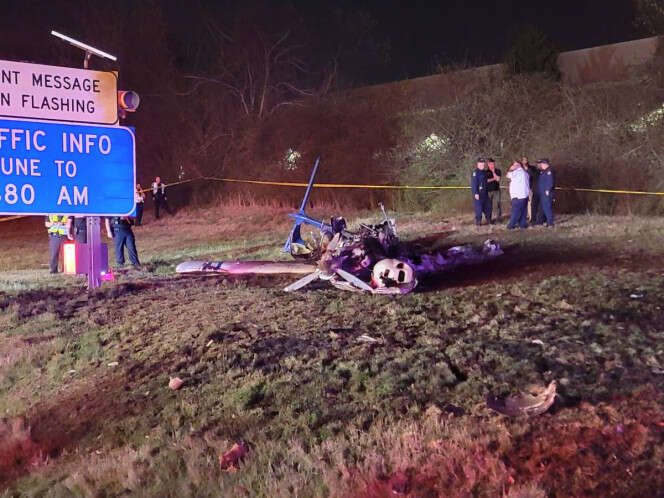 Cae avioneta cerca de una autopista en EU y deja 5 muertos; graban VIDEO del momento