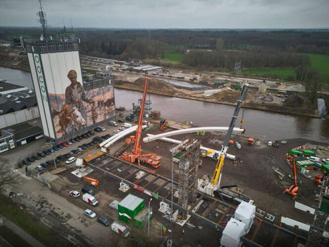 Derrumbe de un puente en construcción deja dos muertos en Países Bajos