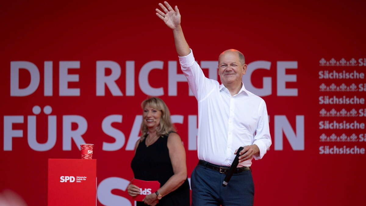 Scholz bei SPD-Wahlkampf in Chemnitz: Abschiebungen sind 