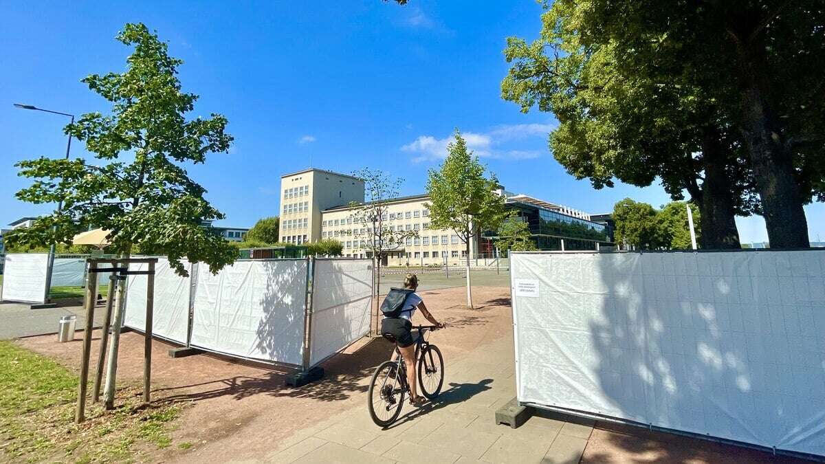 Wahl in Sachsen: Warum rund um den Landtag Zäune stehen