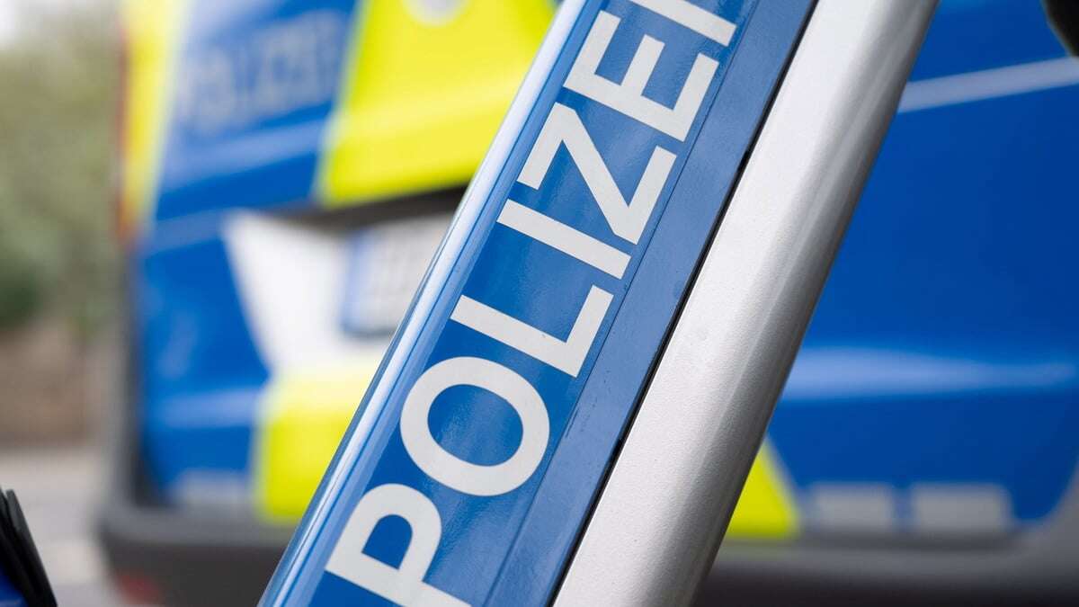 Polizeieinsatz wegen rechter Versammlung in Riesa