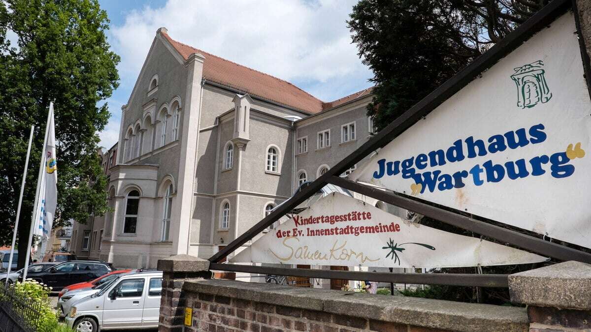 Sparkasse und Volksbank starten Spendenaktion für Jugendhaus Wartburg in Görlitz