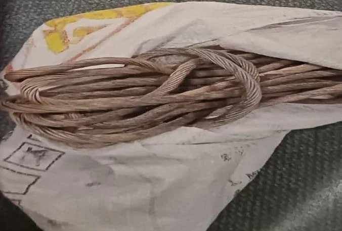 Polisie slaan slag ná skrootwerf alarm maak oor 30 kg koperkabels