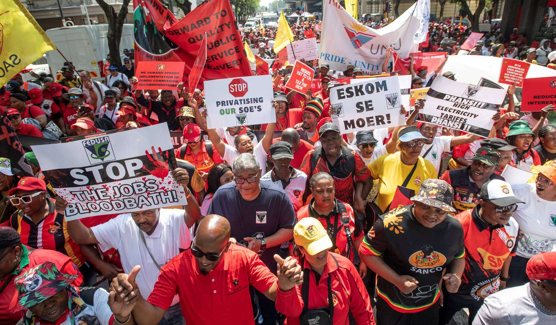 Cosatu-staking ‘teenproduktief’; help eerder werk skep, sê Winde