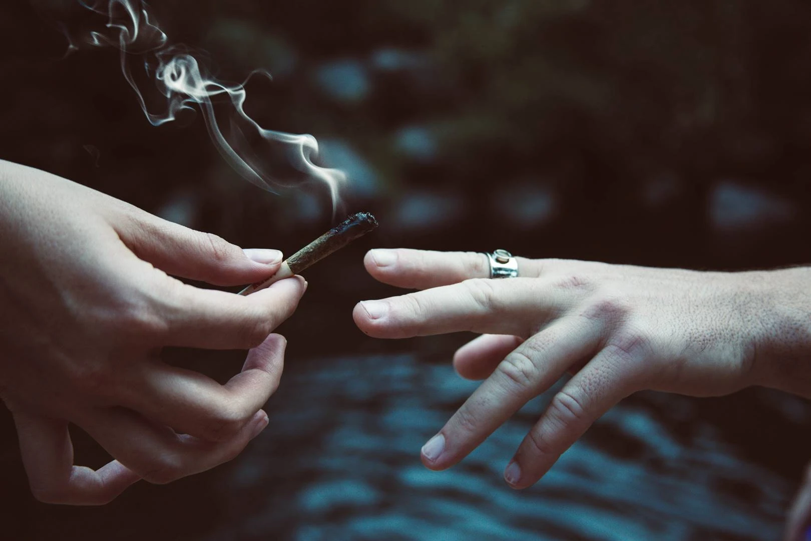 Can you smoke dagga before work?
