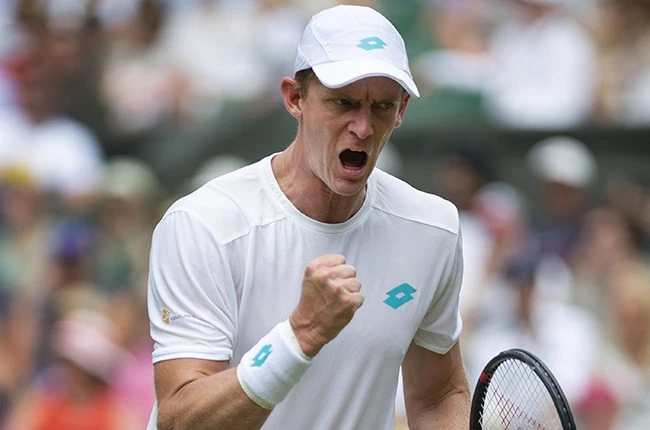 Djokovic lurks for SA's Anderson at Wimbledon