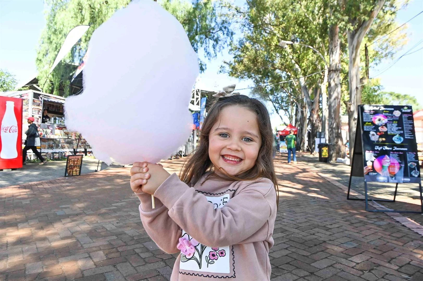 Bloemskou lok meer as 100 000 mense oor nege dae