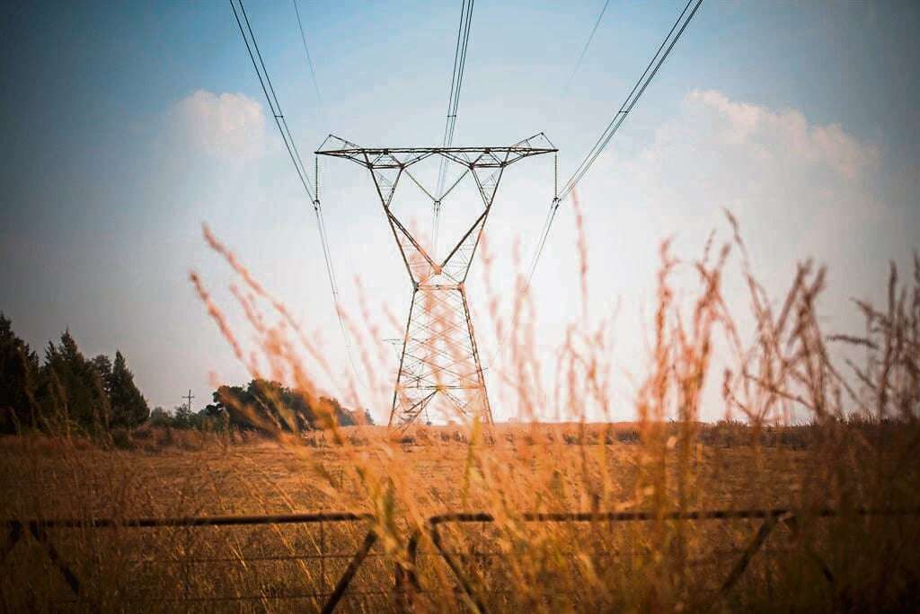 Eskom kry omstrede vaste kragtarief, maar moet dit oor 3 j. infaseer