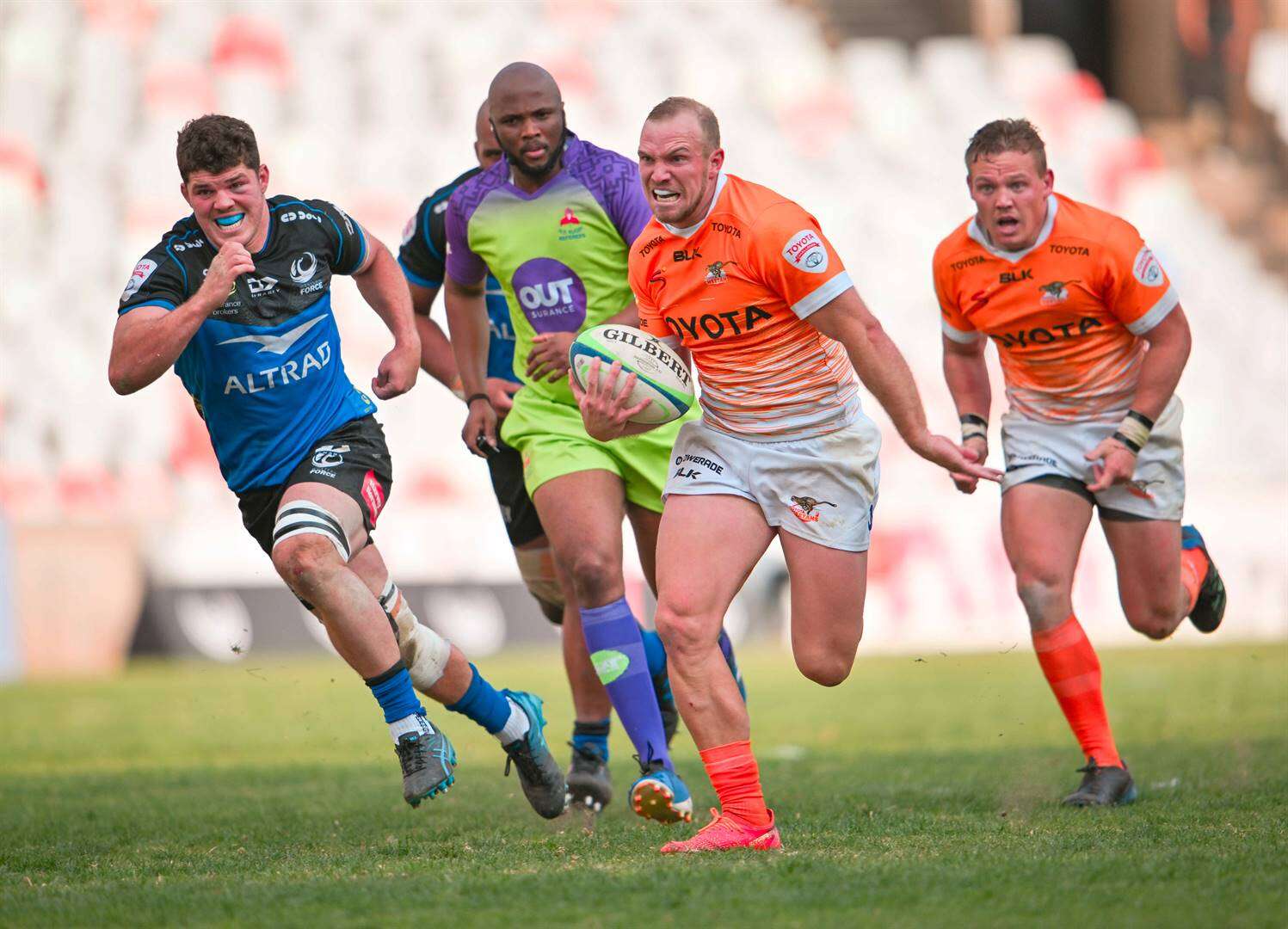 Cheetahs pak Kavaliers met ’n Bolander in hul geledere