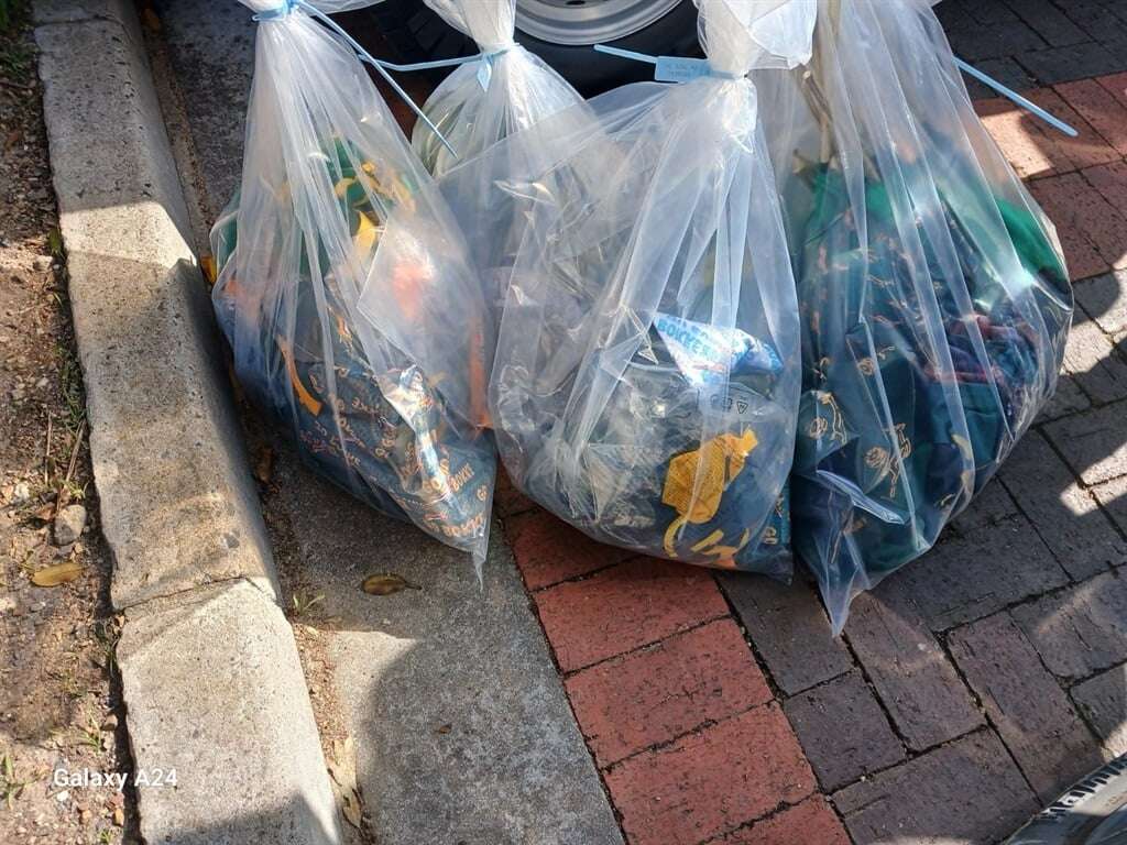 Faux shirt, Sherlock! R200k fake rugby kit seized outside Cape Town stadium during Springbok match