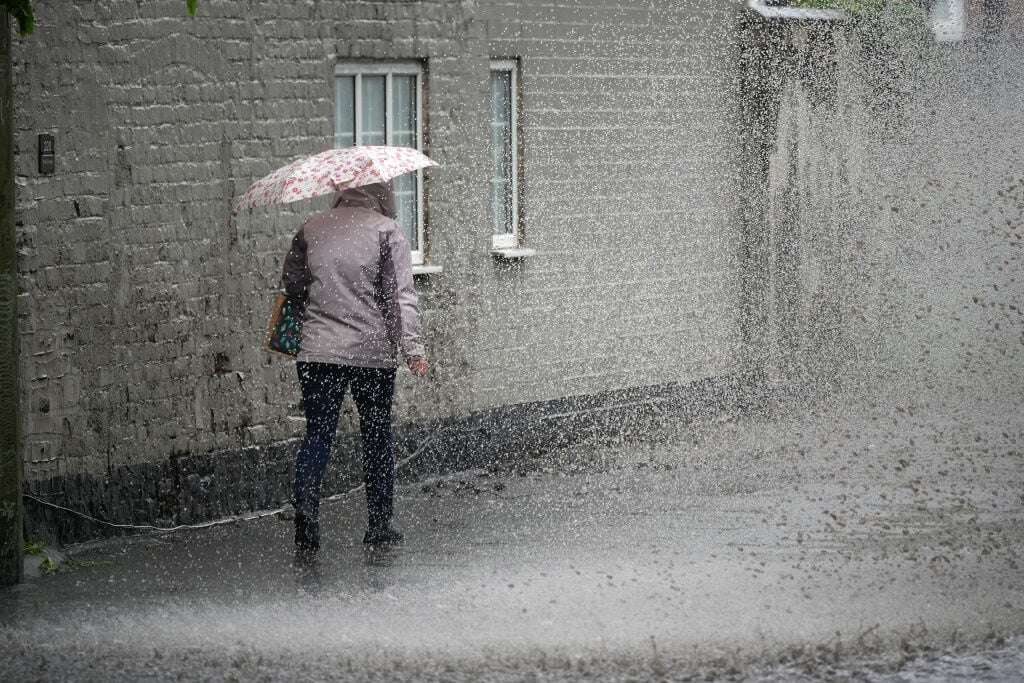 Tuesday's weather: Disruptive rain to persist in some regions, cool to warm across SA