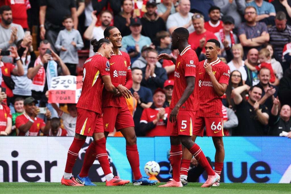 Fresh start? Van Dijk urges Liverpool teammate Nunez to 'stay calm'