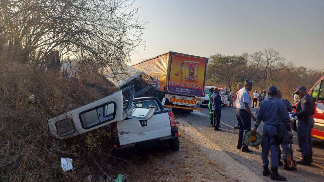 3 dood, onder wie 1 leerling, in ongeluk in Mpumalanga