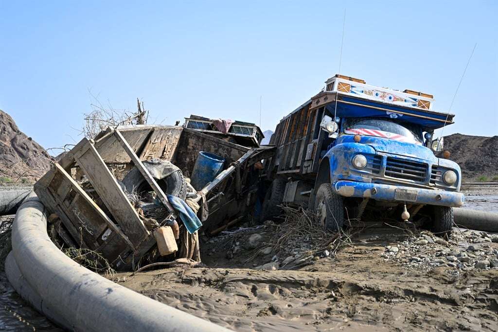 Aid hub Port Sudan faces thirst, dozens feared dead after Arbaat Dam burst