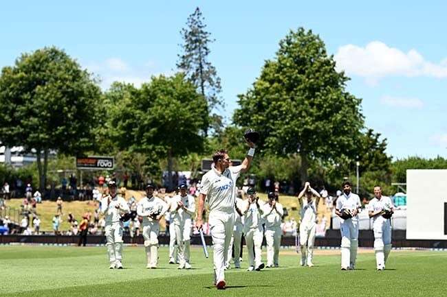 New Zealand crush England by whopping 423 runs to send Southee out on a high