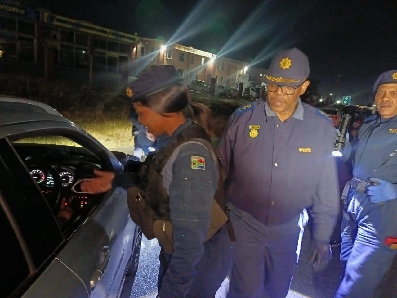 Tientalle ‘dronkbestuurders’ in Gauteng sit naweek agter tralies