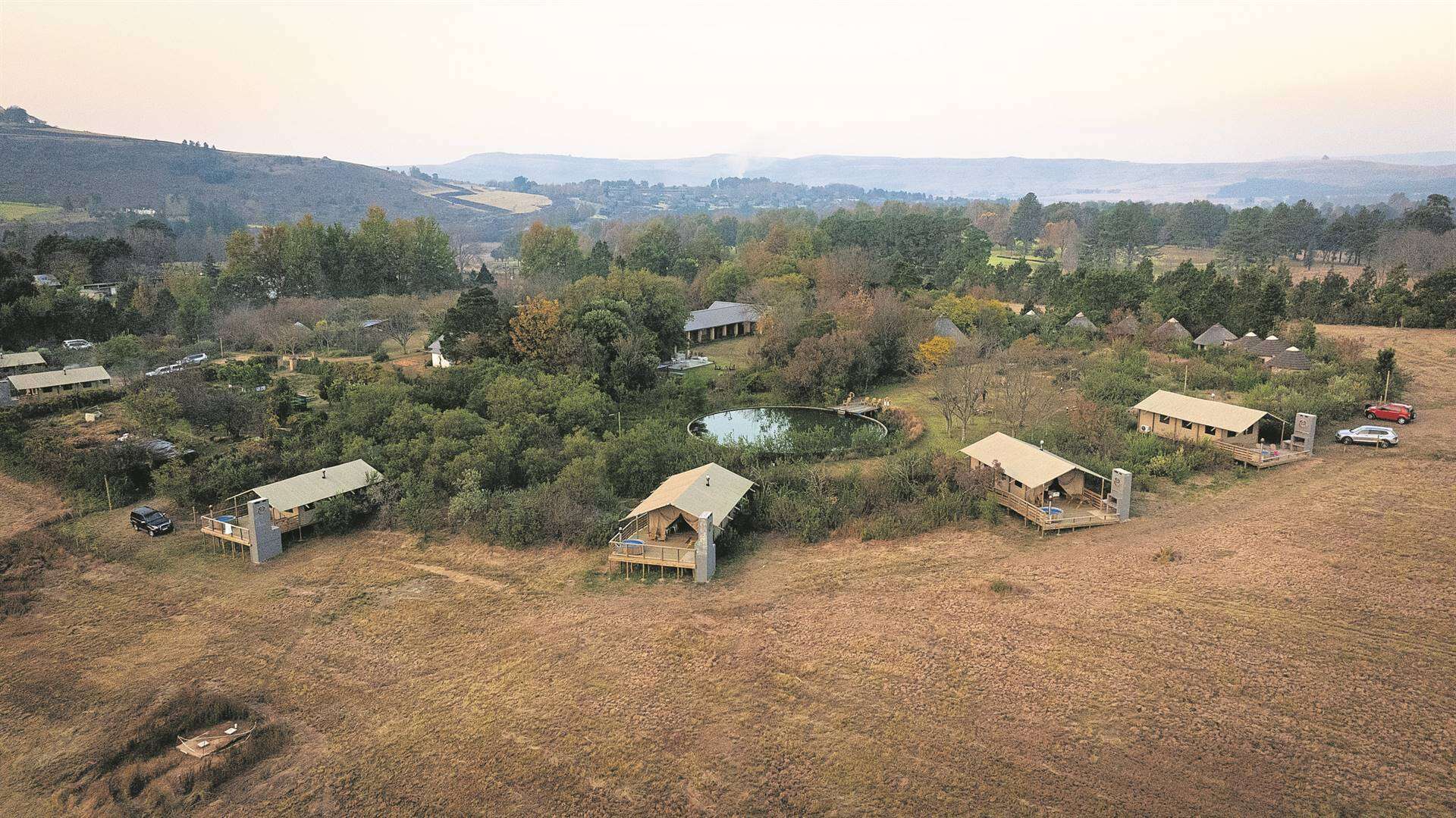 Kies koers na 'n glanskamp in die Drakensberge