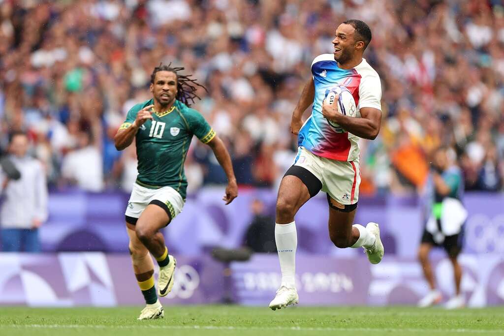 Blitzboks outlasted by hosts France in Olympic semi nerve-fest, but bronze medal still within reach