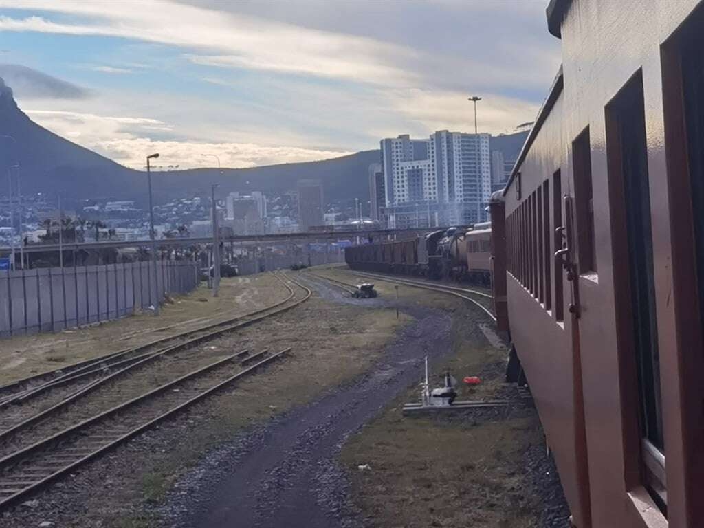 Dozens injured as tourist train ‘tries to avoid’ collision with stationary cargo carriages in CPT