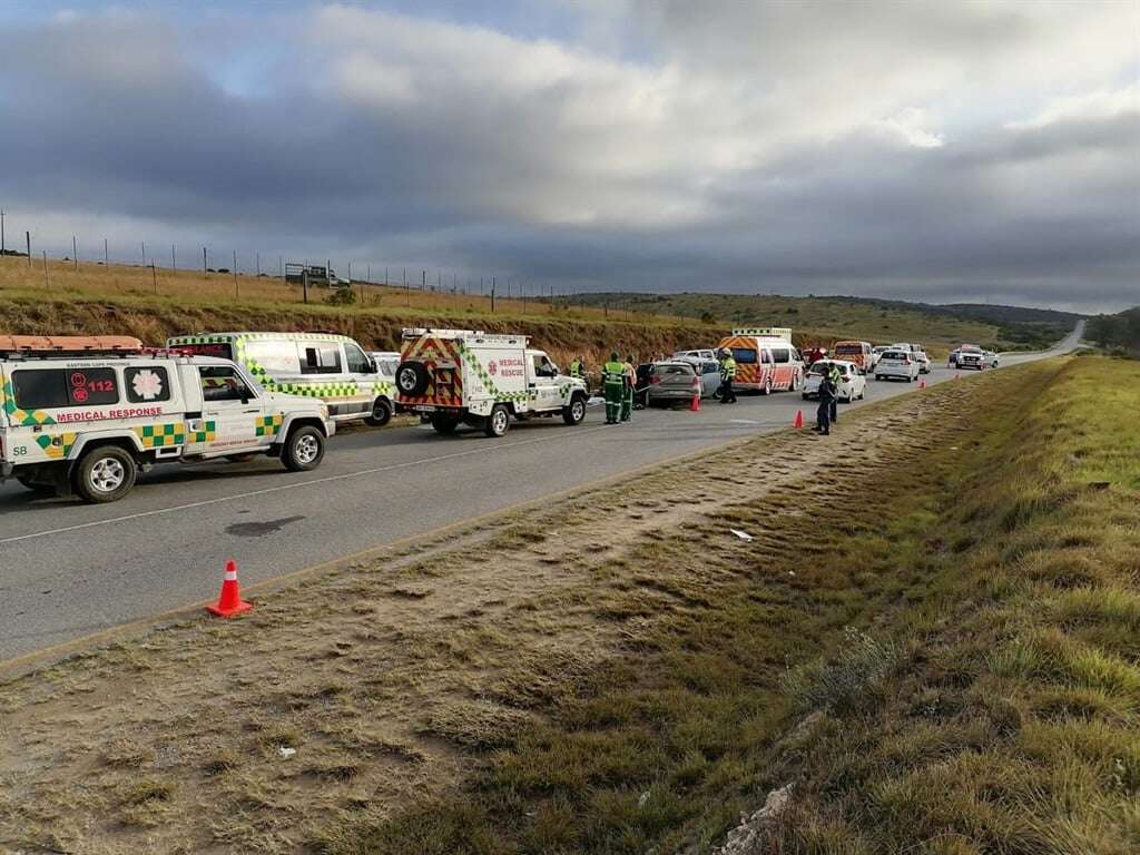 4-month-old baby, four others killed in head-on crash on N2, Eastern Cape