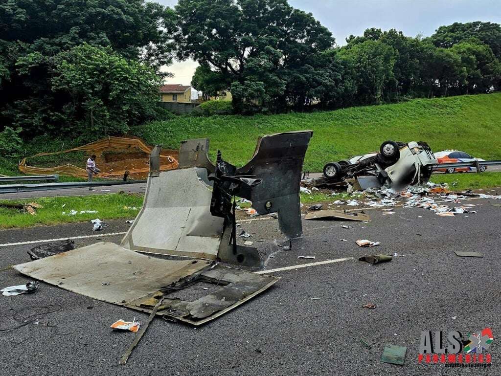 One killed, 10 injured in brazen cash-in-transit heist on N2 freeway, Durban